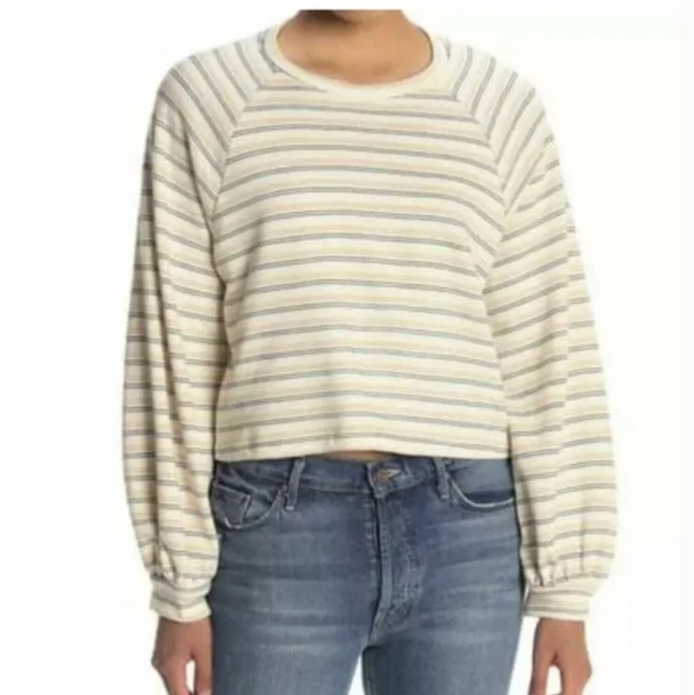 Lush S long sleeve crop sweater NWTS